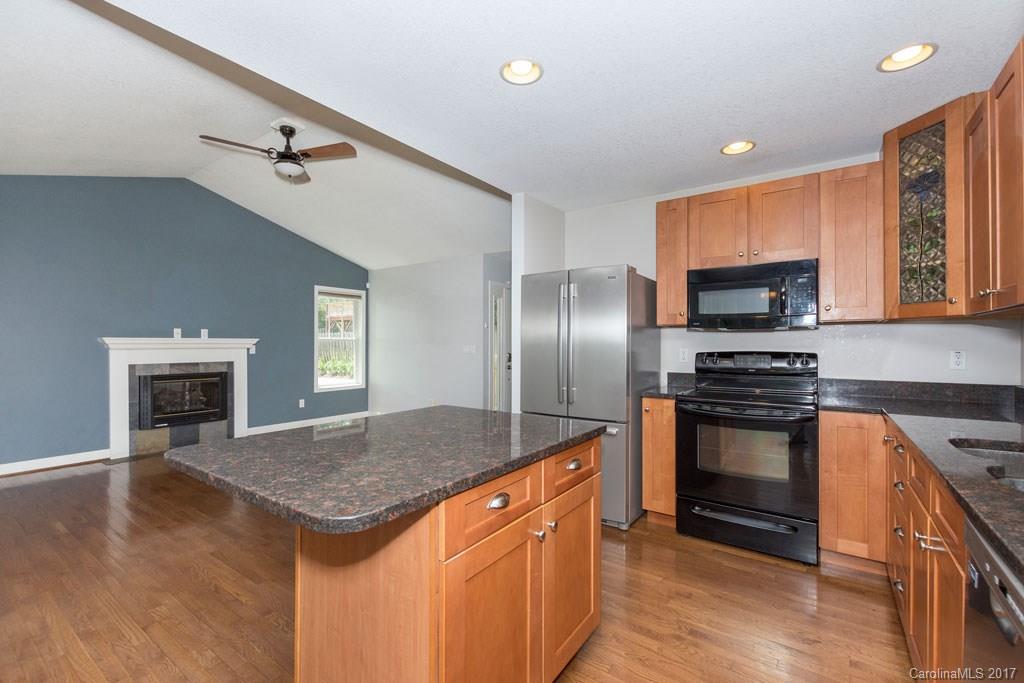 39 Nancy Street Asheville NC 28806