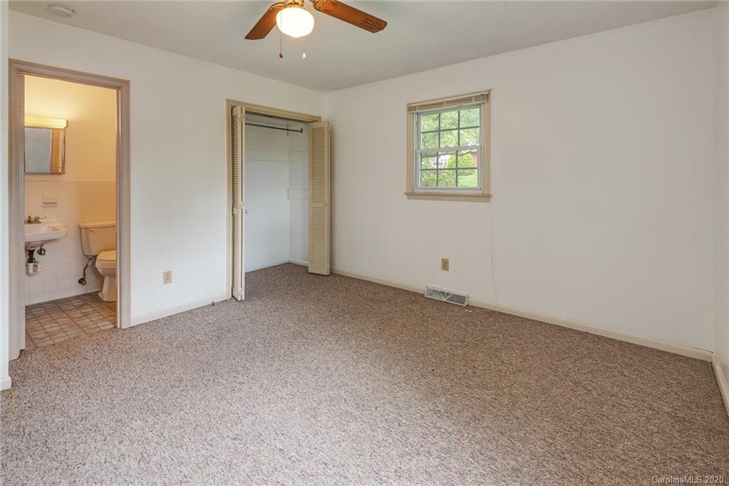 27 Morgan Boulevard Arden NC 28704