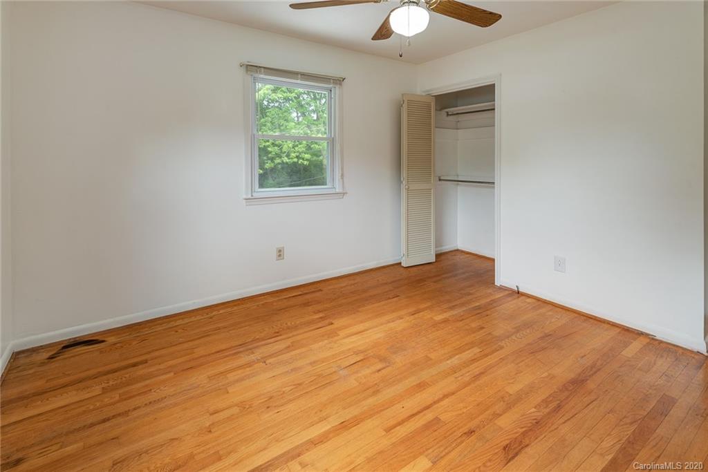 27 Morgan Boulevard Arden NC 28704