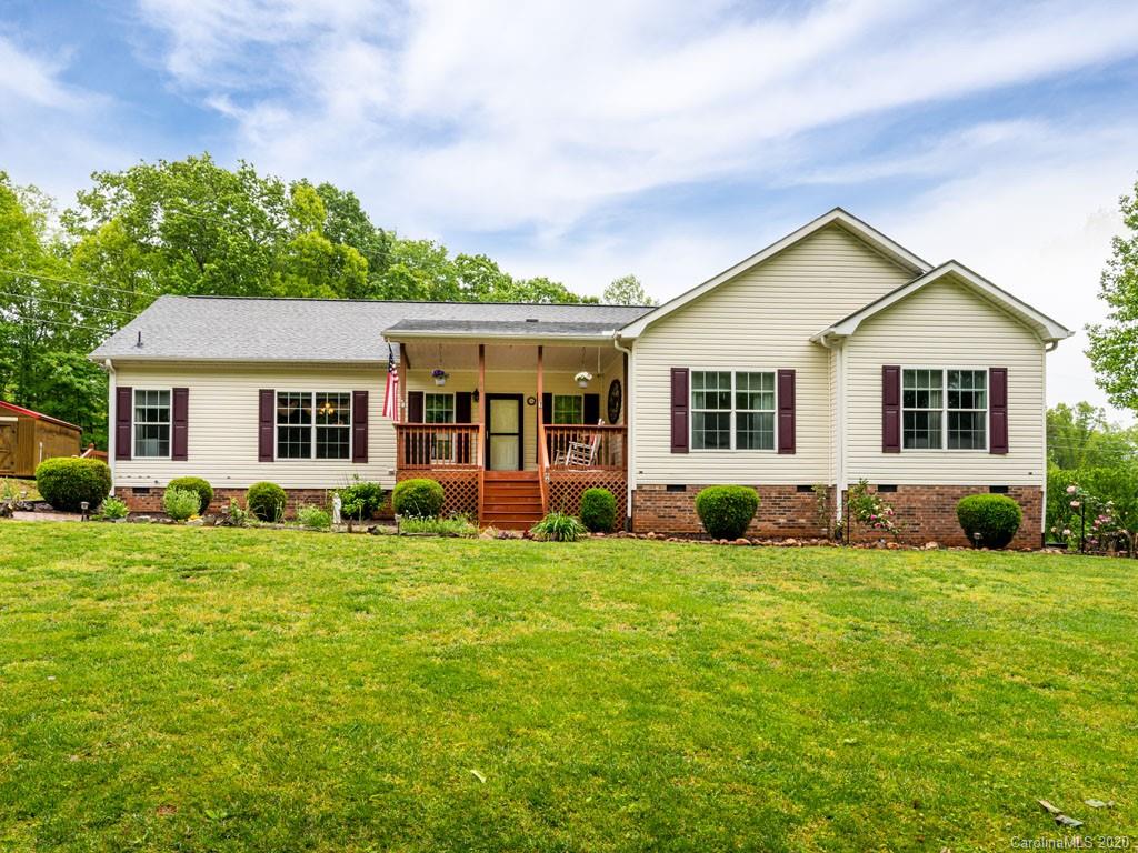 86 Shuler Road Candler NC 28715