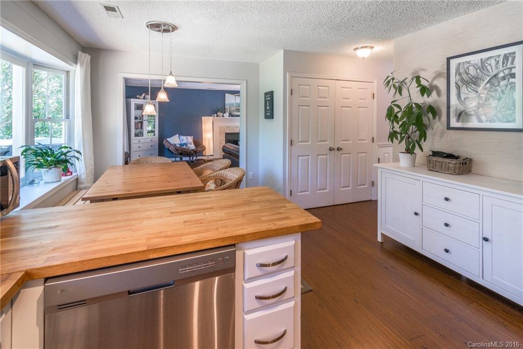 15 Strathmore Drive Arden NC 28704
