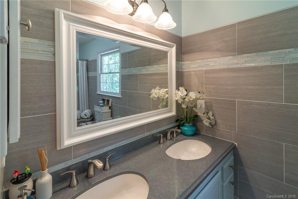 15 Strathmore Drive Arden NC 28704