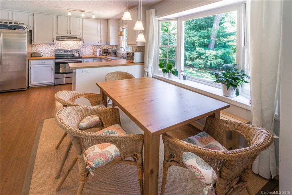 15 Strathmore Drive Arden NC 28704