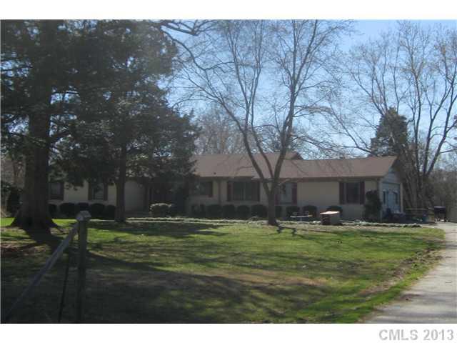 592 Elmwood Road Statesville NC 28625