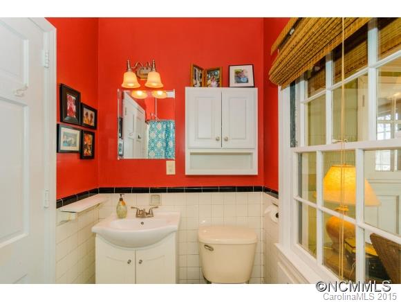 25 Chiles Avenue Asheville NC 28803