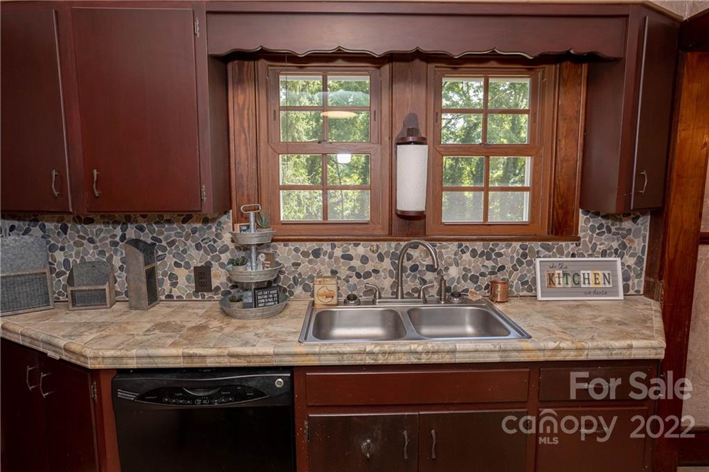 314 Newfound Street Canton NC 28716