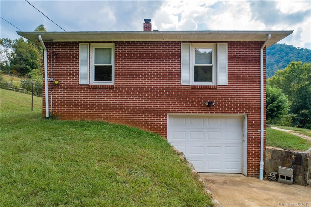8617 Cruso Road Canton NC 28716