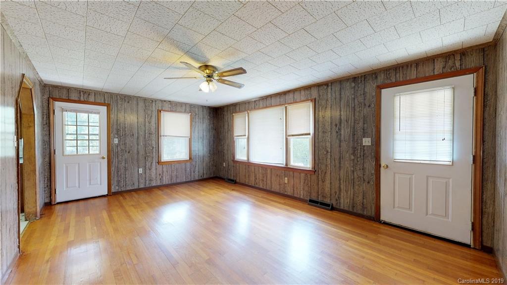 8617 Cruso Road Canton NC 28716