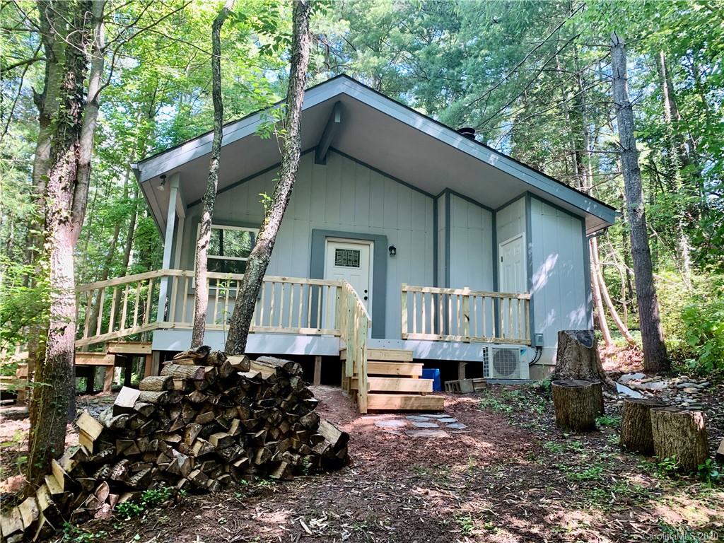 1809 Probart Street Brevard NC 28712