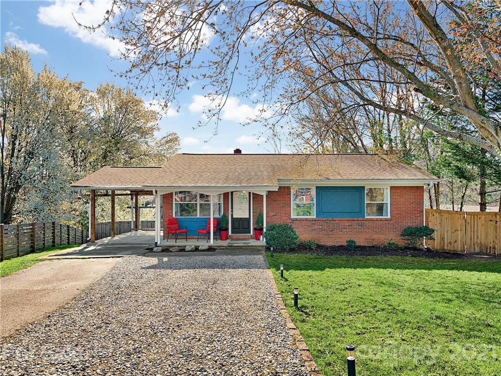 5 Eva Circle Asheville NC 28806