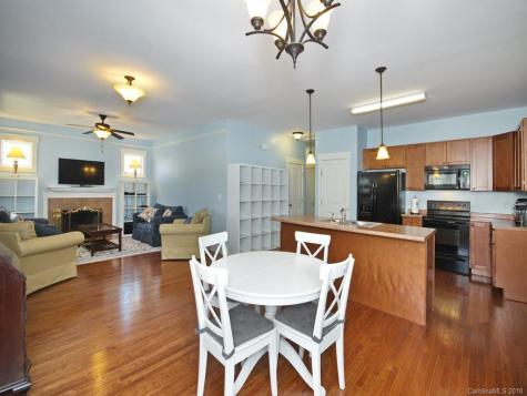 12 Teems Lane Asheville NC 28805