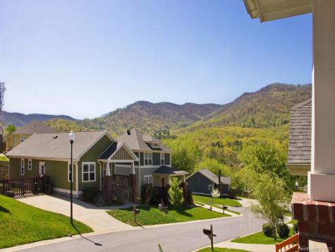 12 Teems Lane Asheville NC 28805
