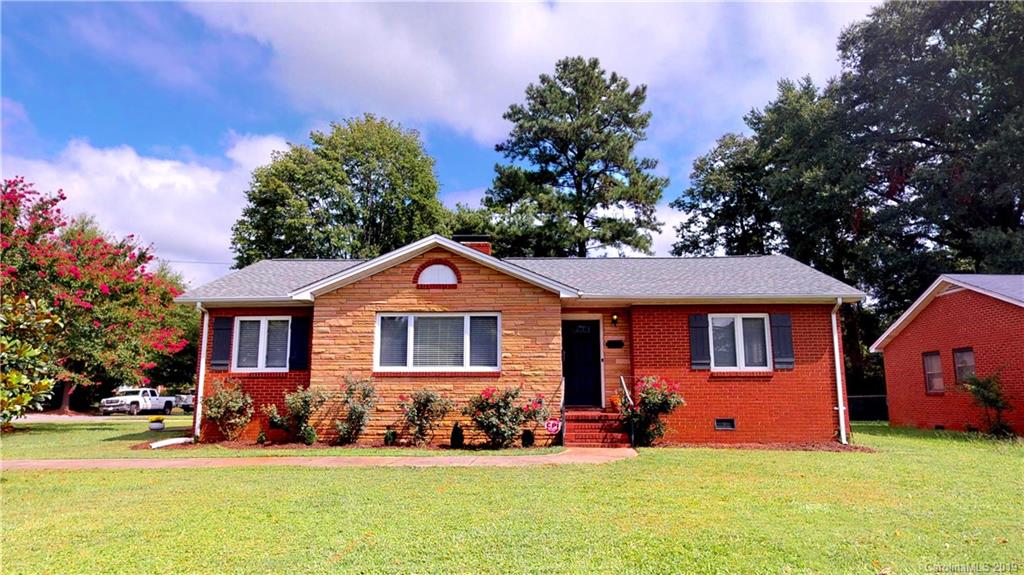 835 E Woodlawn Road Charlotte NC 28209