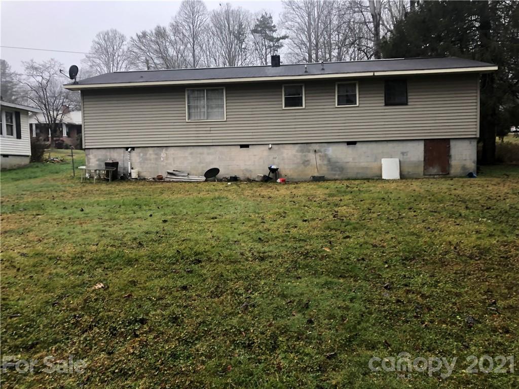 89 Mcminn Avenue Brevard NC 28712