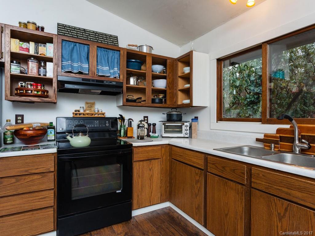 653 Avery Creek Road Arden NC 28704