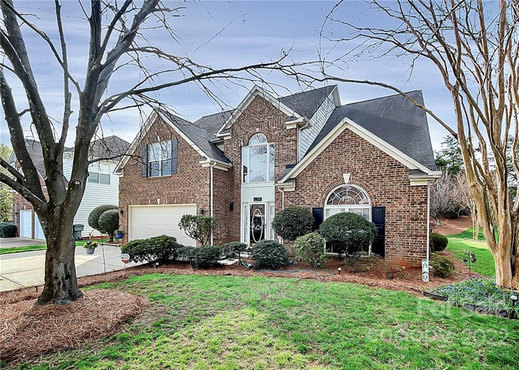 8223 Abbottsgate Lane Charlotte NC 28269