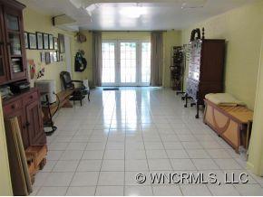 24 Midland Drive Asheville NC 28804