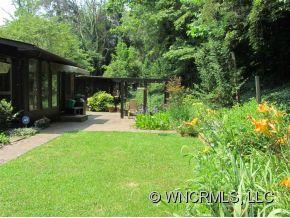 24 Midland Drive Asheville NC 28804