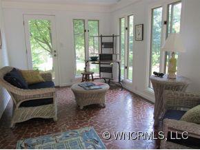 24 Midland Drive Asheville NC 28804