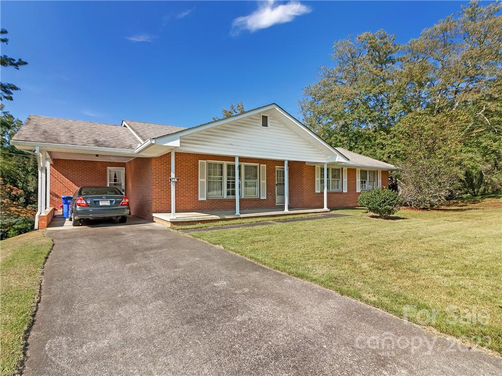 332 Wilson Drive Brevard NC 28712