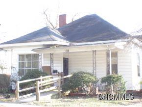 616 3rd Avenue West Hendersonville NC 28739