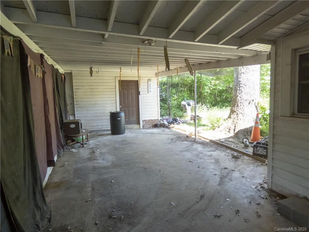 28 Oteen Park Place Asheville NC 28805