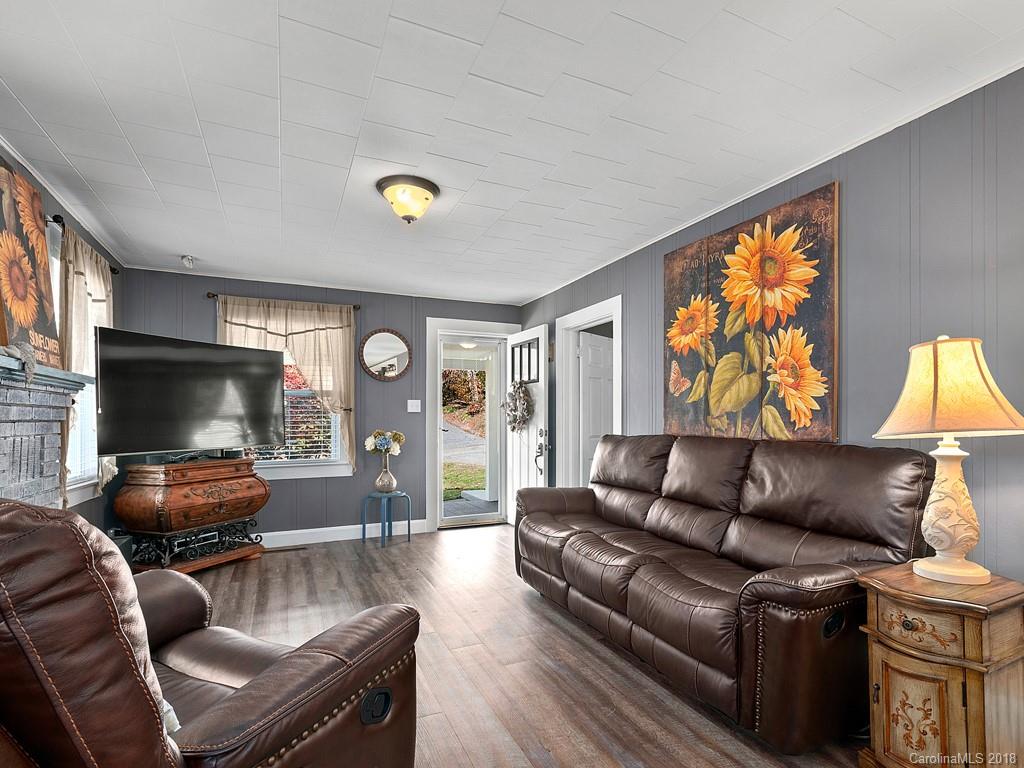 6 Forrest Lane Candler NC 28715