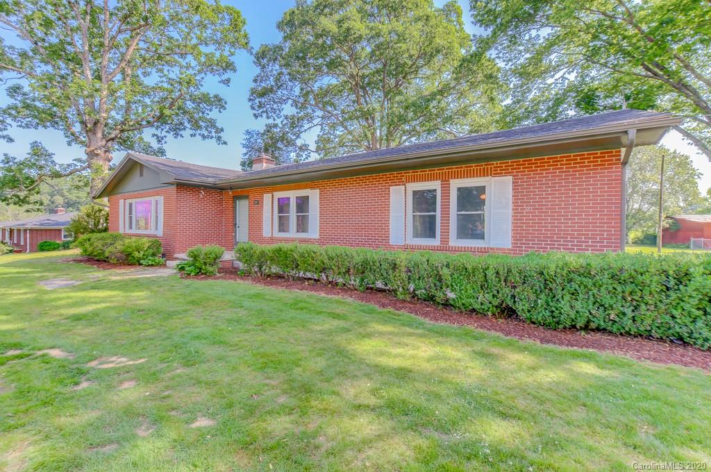 197 Banner Farm Road Mills River NC 28759