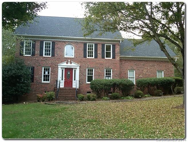 12109 Lavershire Court Charlotte NC 28262
