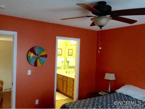6 Wyntree Drive Asheville NC 28803