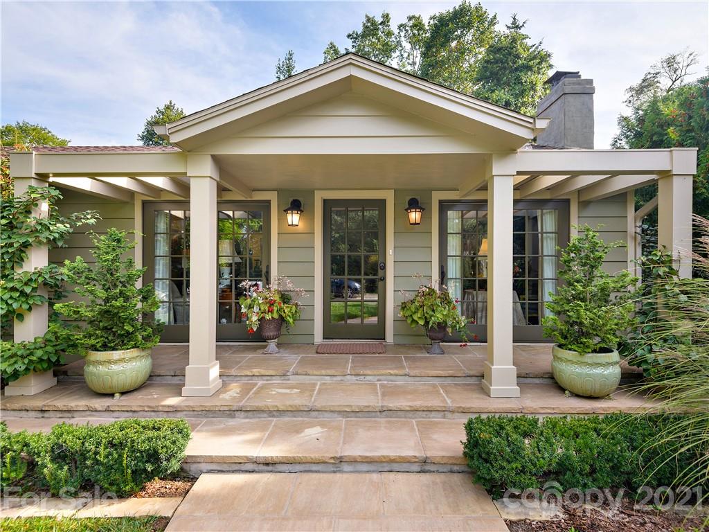 327 Pearson Drive Asheville NC 28801
