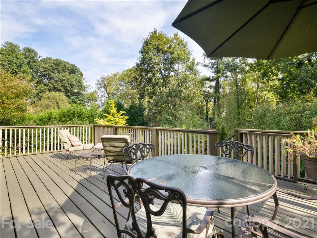 327 Pearson Drive Asheville NC 28801