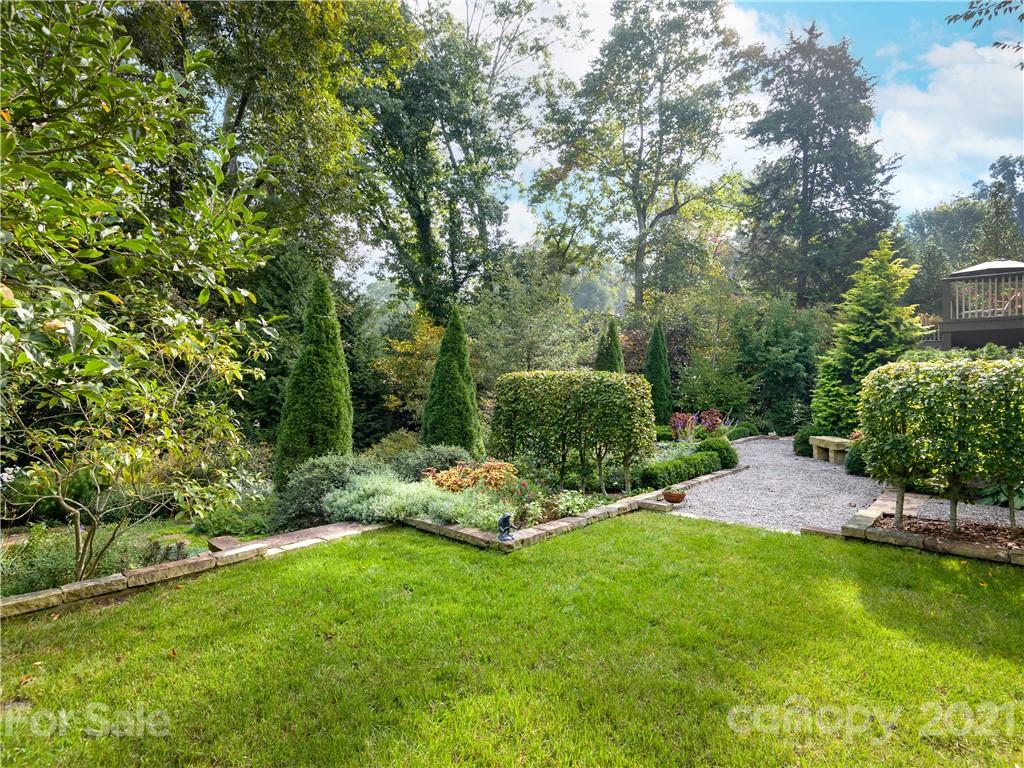 327 Pearson Drive Asheville NC 28801