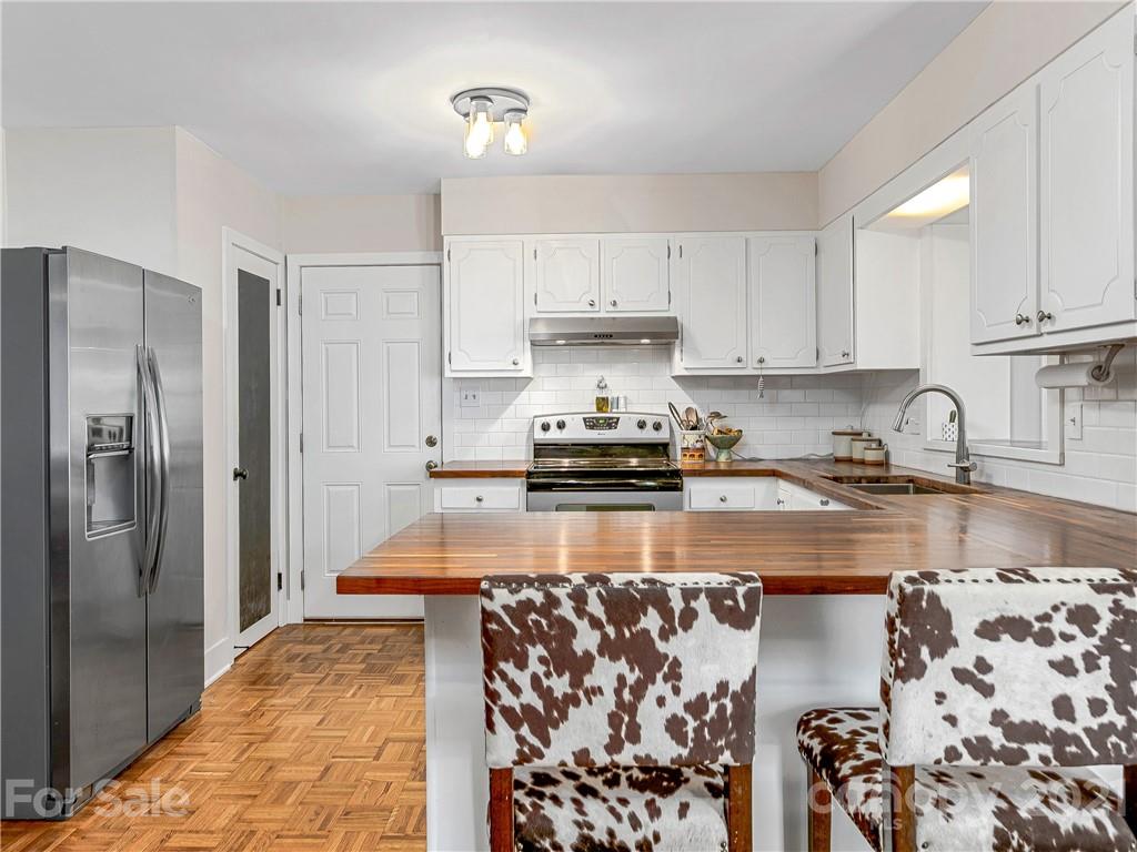 248 Saint Johns Street Arden NC 28704