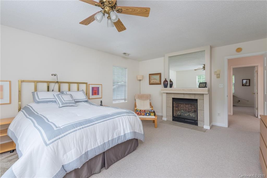 32 Dalya Road Swannanoa NC 28778