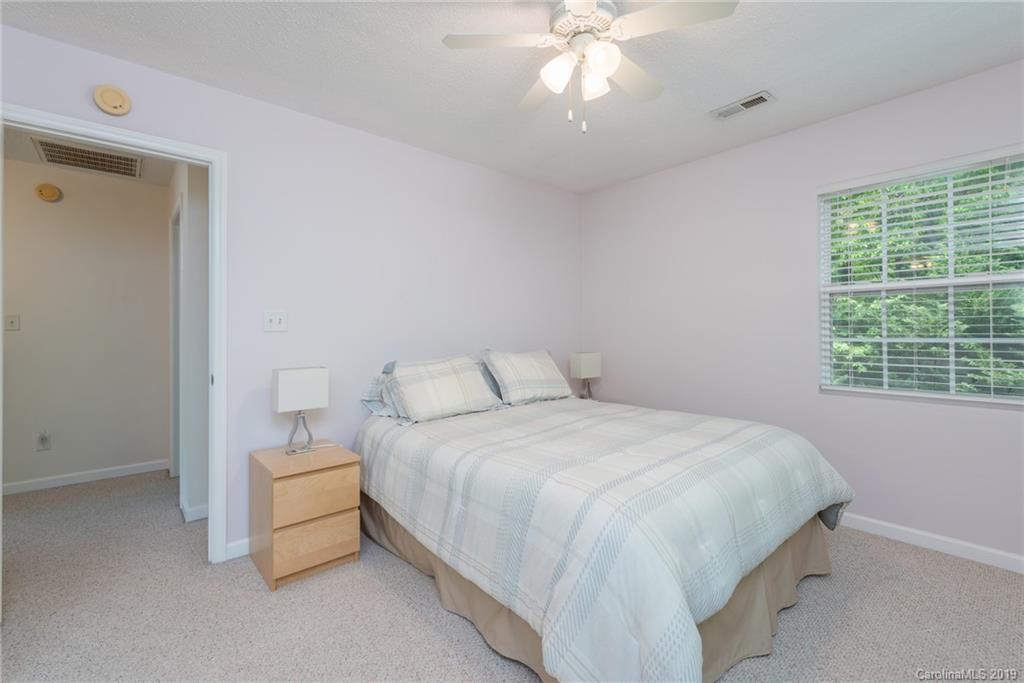 32 Dalya Road Swannanoa NC 28778