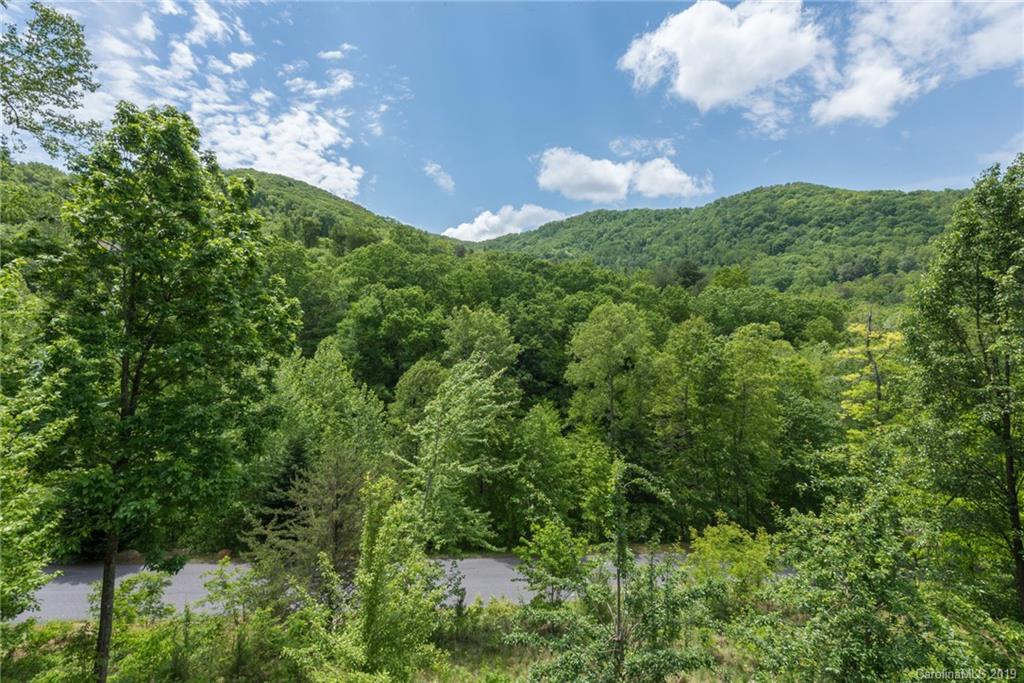 32 Dalya Road Swannanoa NC 28778