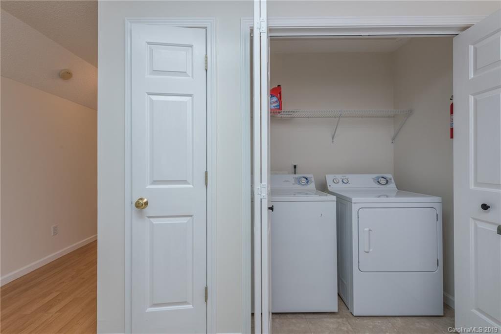 32 Dalya Road Swannanoa NC 28778