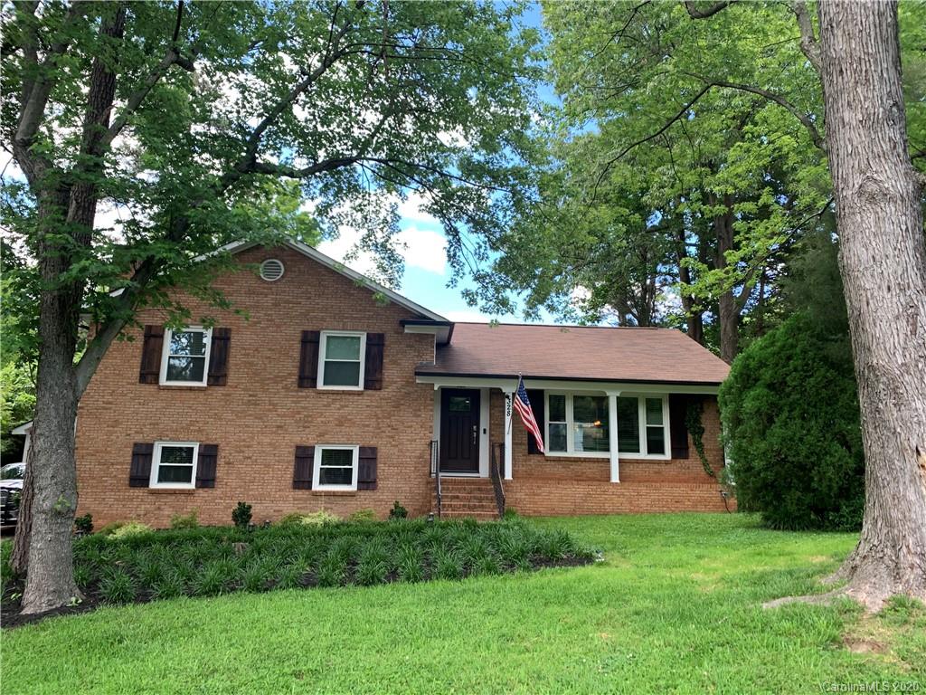 328 Scottridge Drive Charlotte NC 28217