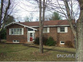 124 Oak Hill Road Candler NC 28715