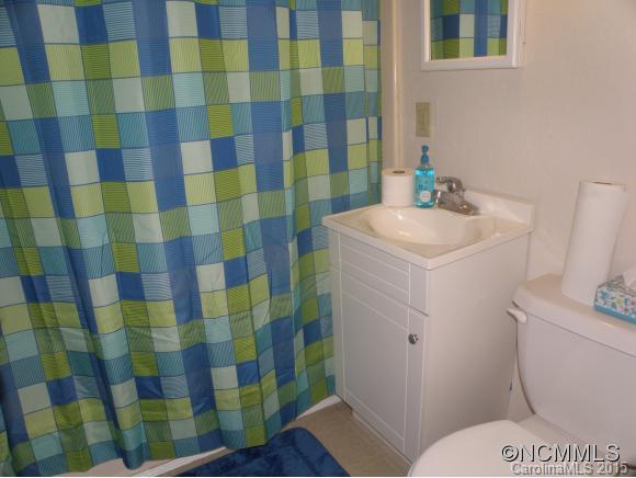 99 Wicklow Drive Asheville NC 28806