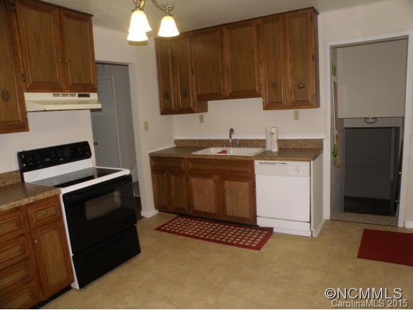 99 Wicklow Drive Asheville NC 28806