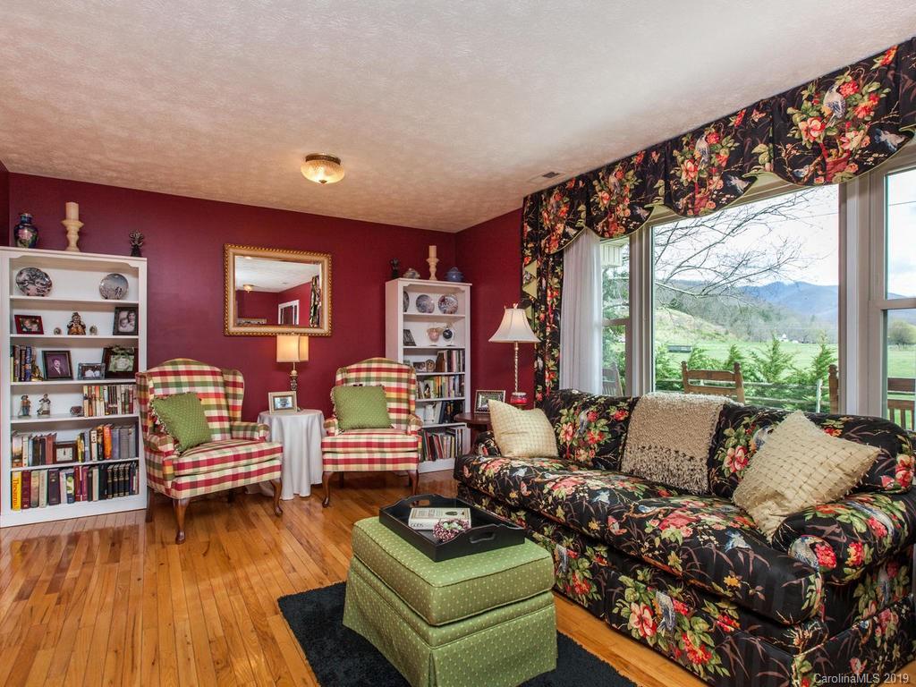 2 Shuford Road Barnardsville NC 28709
