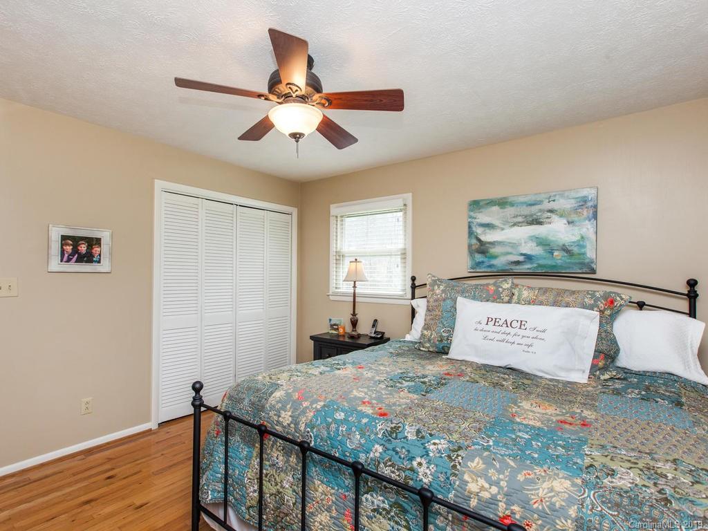 2 Shuford Road Barnardsville NC 28709