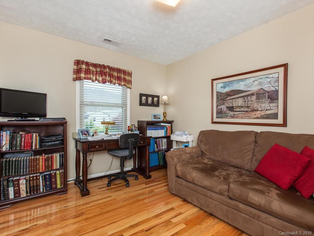 2 Shuford Road Barnardsville NC 28709