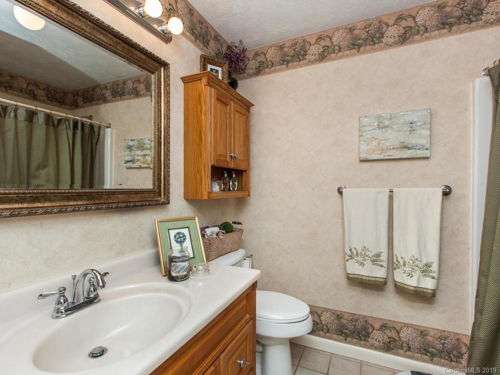 2 Shuford Road Barnardsville NC 28709