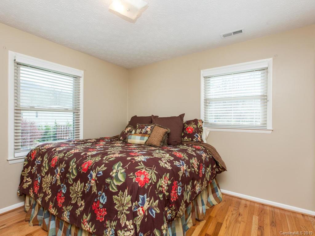 2 Shuford Road Barnardsville NC 28709