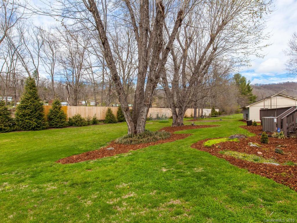 2 Shuford Road Barnardsville NC 28709