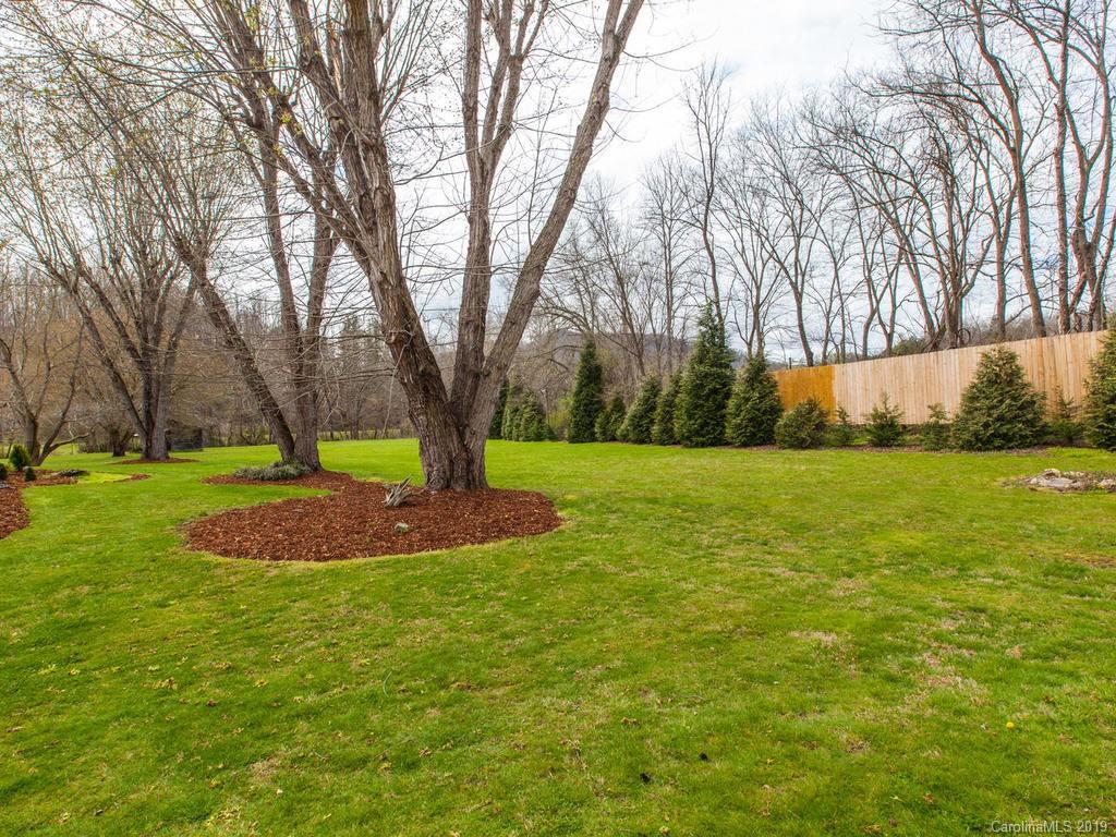 2 Shuford Road Barnardsville NC 28709