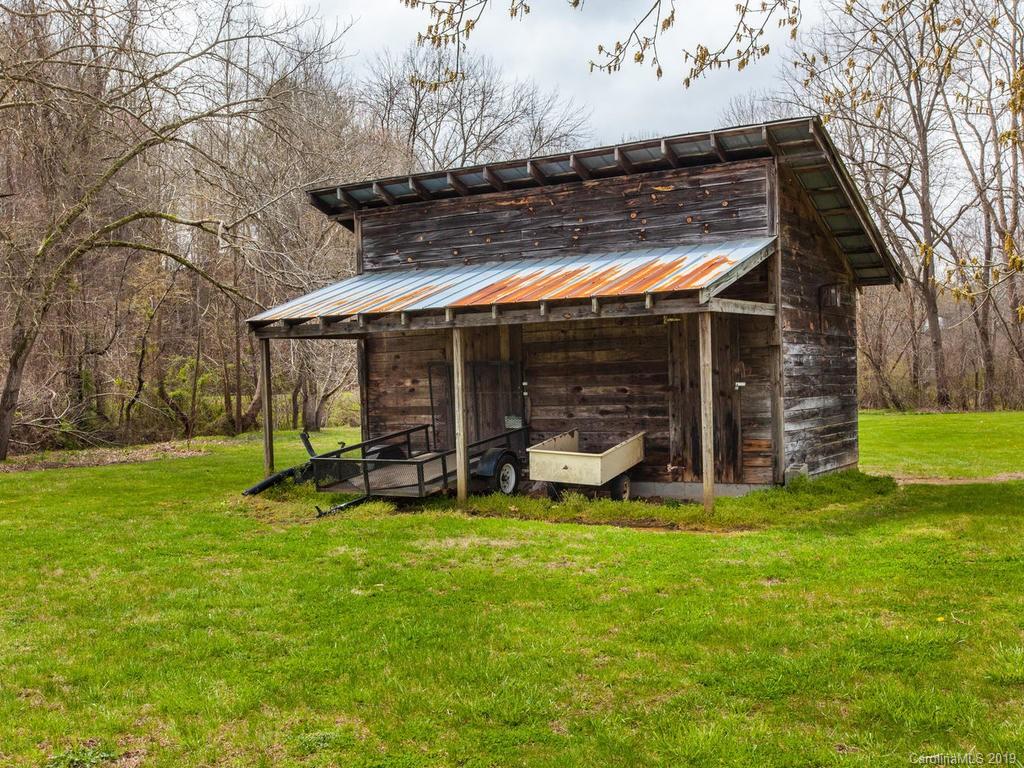 2 Shuford Road Barnardsville NC 28709